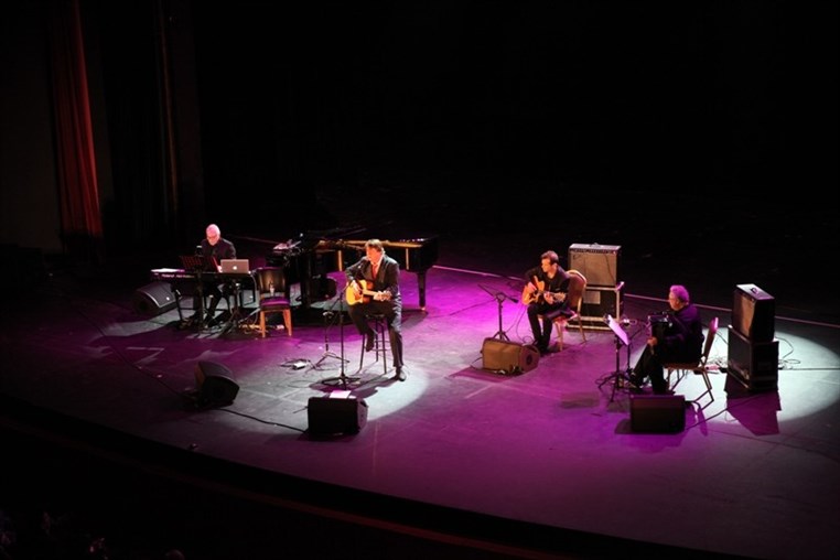 Bernard Sauvat Au Casino Du Liban